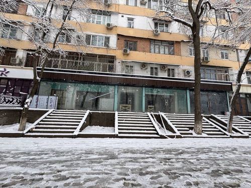 Чиланзар Е Квартал Продается 4 Магазина