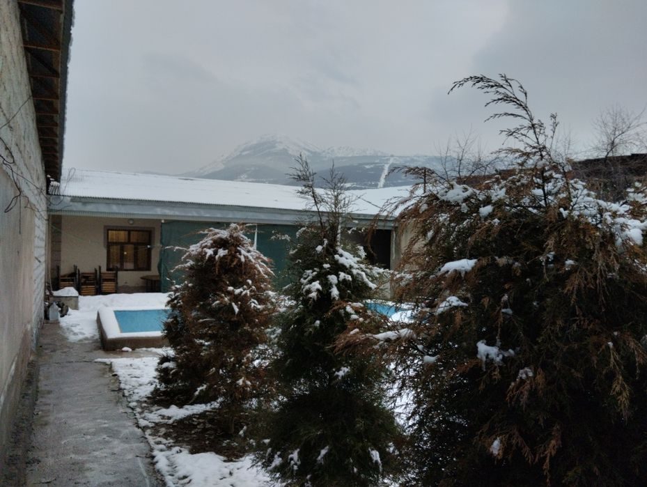 3-xonali dacha, 7 m², Ходжикент, sotuvga