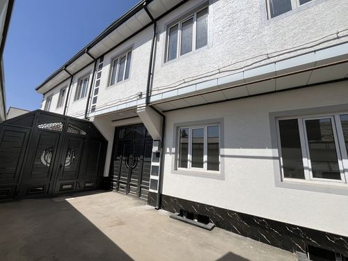 5-room cottage, 140 m²