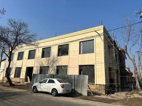 Напротив КардиоМед отдельно стоящее здание 800кв.м 3уровней срочно