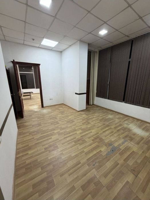 Торговый центр Чиланзар Гагарина офис 2 Комнаты 45м2 с доступом 24/7