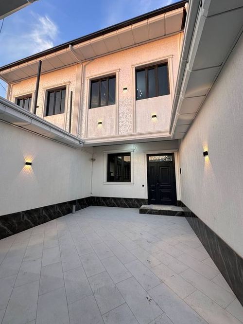 5-room house, 160 m²