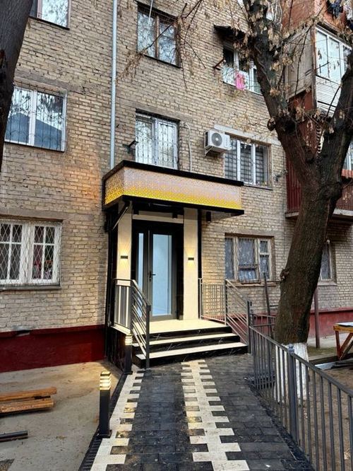 Чиланзар | Бунёдкор - Продается нежилое помещение вдоль дороги 60м2