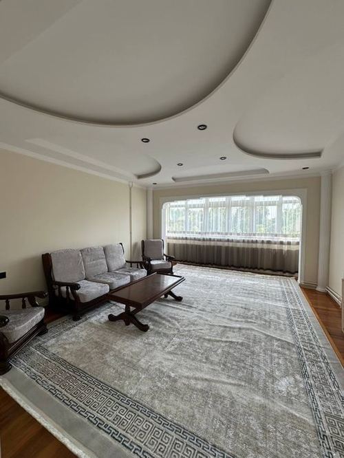 4-xonali kvartira, 94 m²
