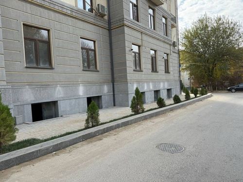 Напротив Медиа Парк 10 Квартал Продается Нежилой Цокол