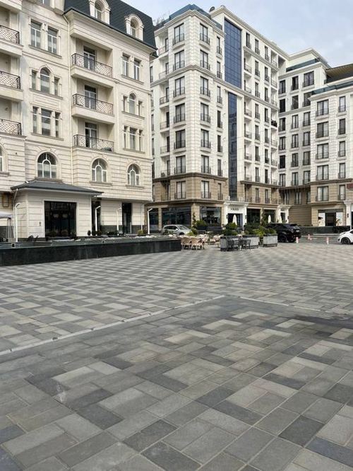 4-room apartment, 151 m²
