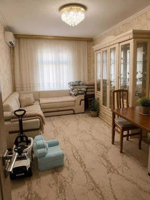 4-xonali kvartira, 100 m²