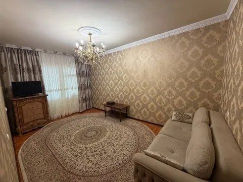 3-xonali kvartira, 70 m²