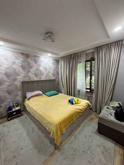 3-xonali kvartira, 70 m²