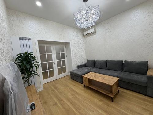 3-xonali kvartira, 82 m²