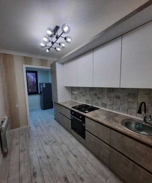 3-xonali kvartira, 70 m²