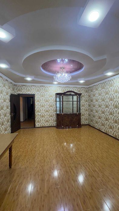 3-xonali kvartira, 72 m²