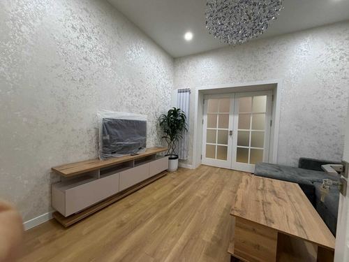 4-xonali kvartira, 80 m²