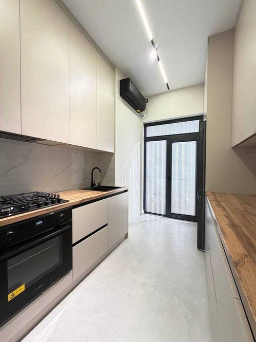 3-xonali kvartira, 72 m²