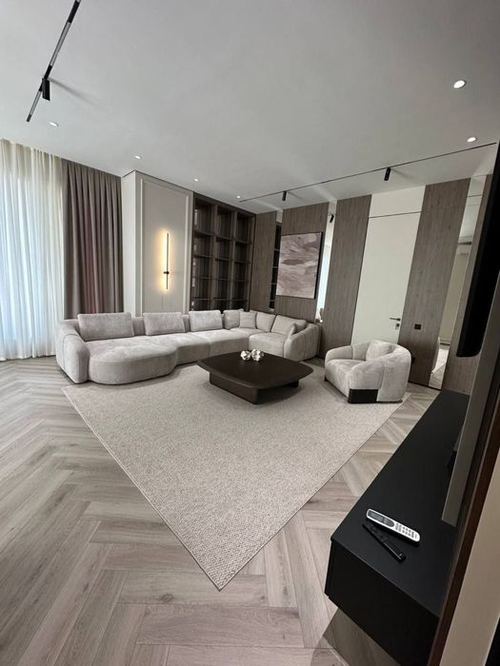 5-xonali kvartira, 320 m²