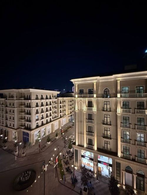 3-xonali kvartira, 105 m²