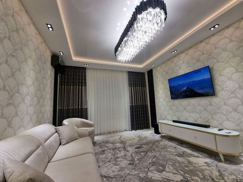 3-xonali kvartira, 83 m²