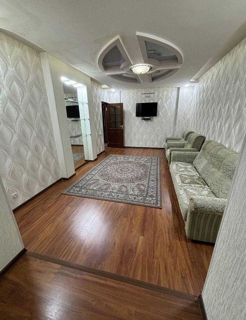 3-xonali kvartira, 80 m²
