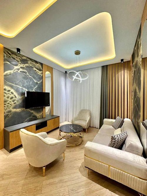 2-xonali kvartira, 80 m²