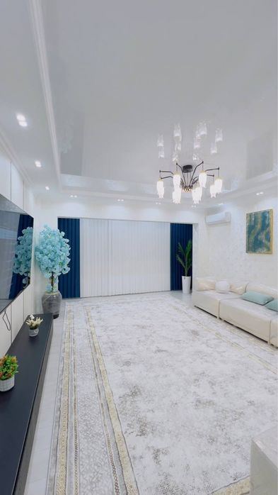 3-xonali kvartira, 70 m²