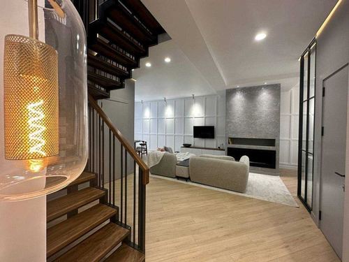 4-xonali kvartira, 180 m²