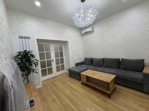 4-xonali kvartira, 83 m²