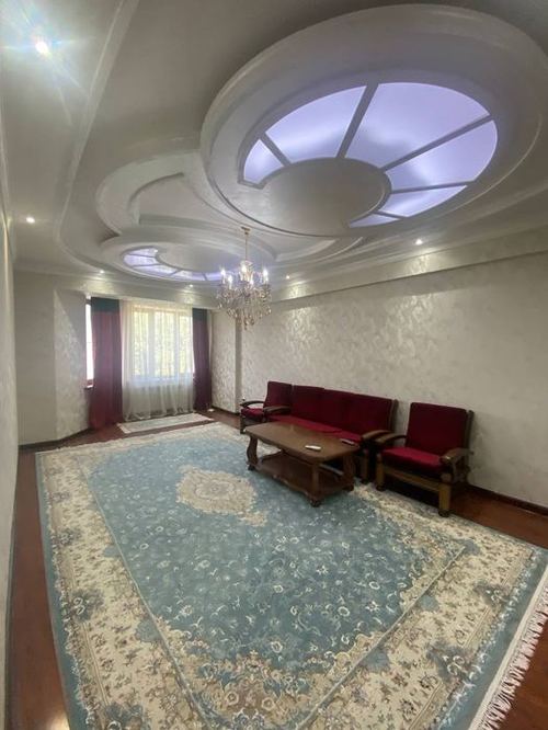 3-xonali kvartira, 117 m²