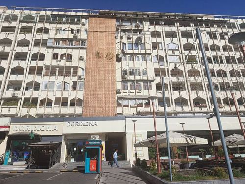 4-xonali kvartira, 120 m²