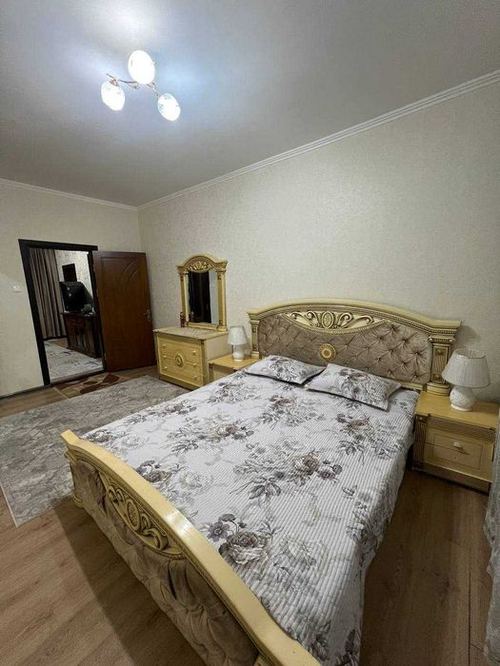 2-xonali kvartira, 68 m²