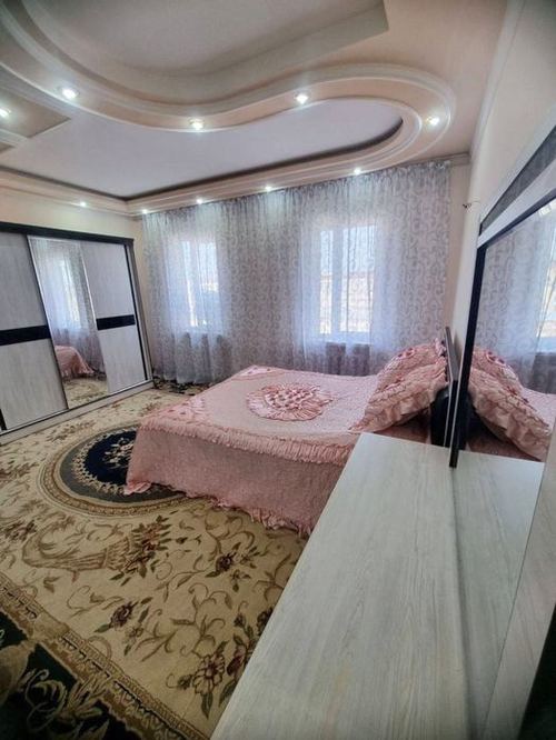 2-xonali kvartira, 72 m²