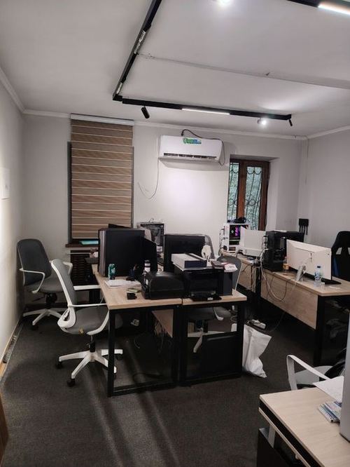 3-xonali kvartira, 70 m²