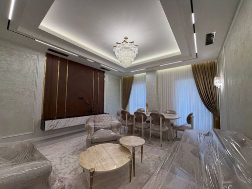 4-xonali kvartira, 130 m²