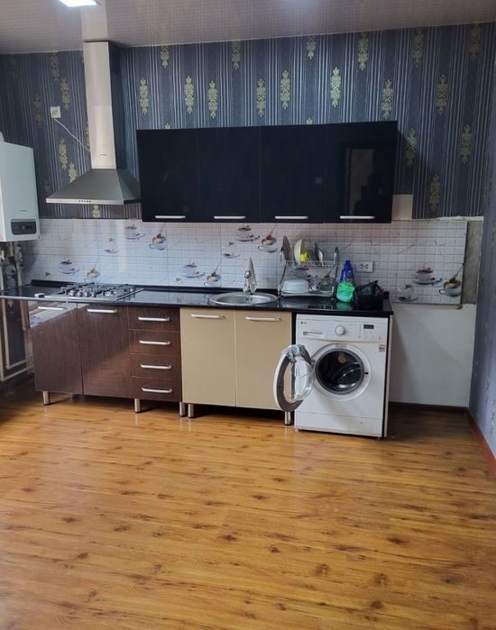 3-xonali kvartira, 90 m², Toshkent, Shayxontohur tumani, ijaraga