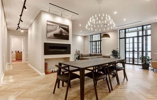 3-xonali kvartira, 135 m²