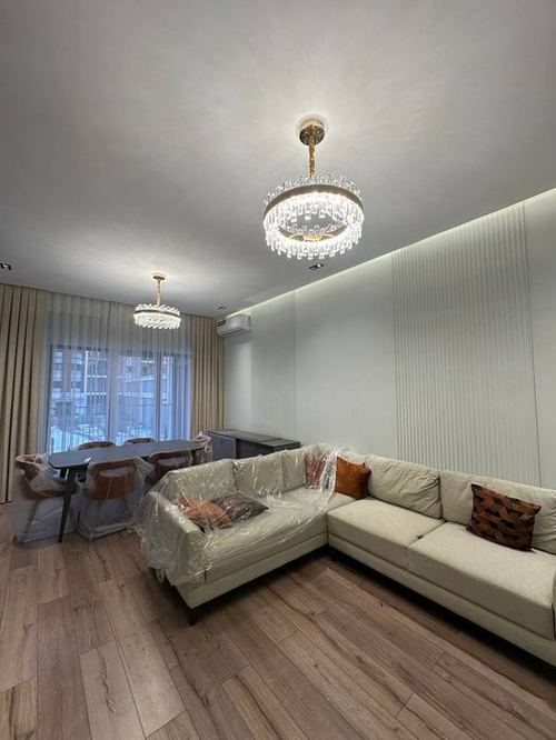 3-xonali kvartira, 120 m²