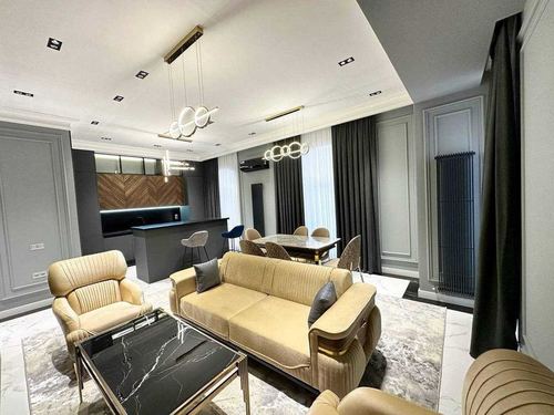 2-xonali kvartira, 79 m²