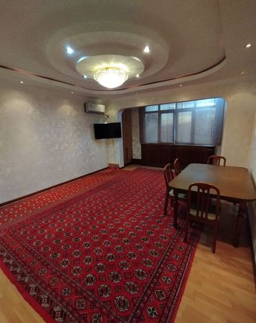 4-xonali kvartira, 90 m²