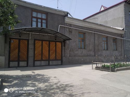 8-комнатный дом, 450 м²