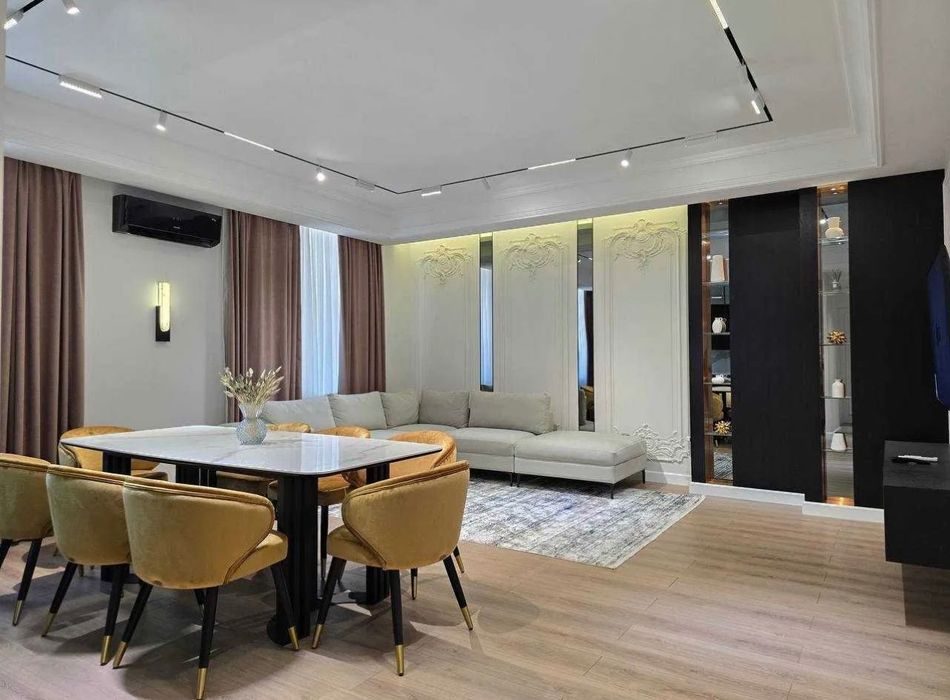 4-xonali kvartira, 125 m², Toshkent, Shayxontohur tumani, ijaraga