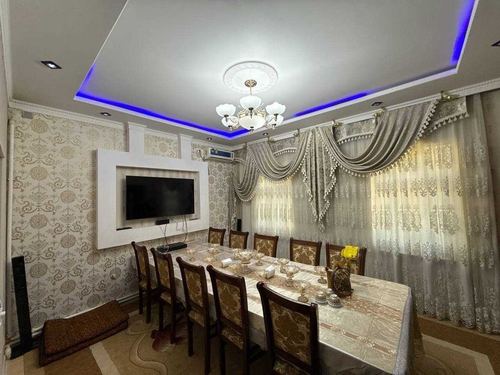 7-комнатный дом, 325 м²