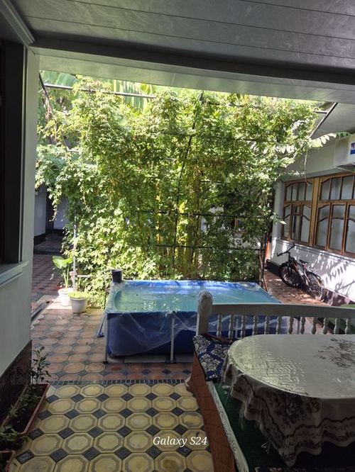 7-комнатный дом, 300 м²