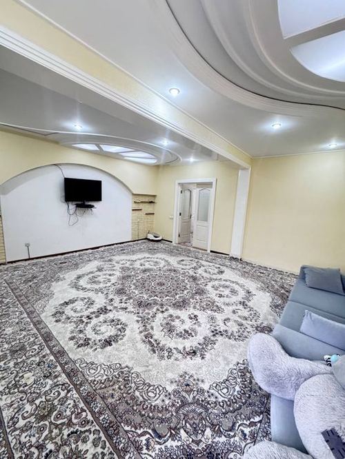 4-xonali kvartira, 90 m²