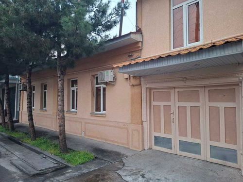 6-room house, 308 m²