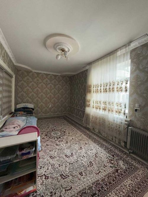 5-комнатный дом, 310 м²