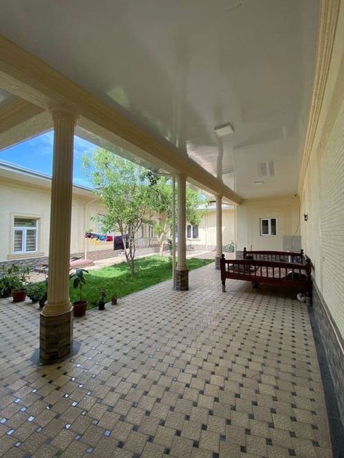 5-комнатный дом, 3500 м²