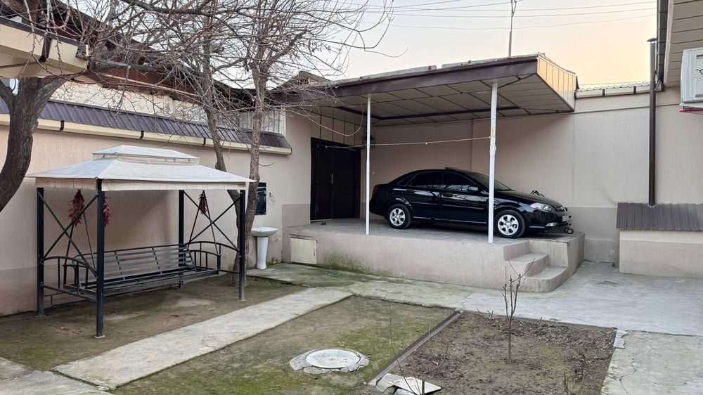 4-комнатный дом, 220 м², Ташкент, Шайхантахурский район, на продажу