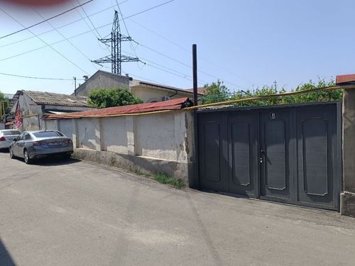 7-комнатный дом, 382 м²