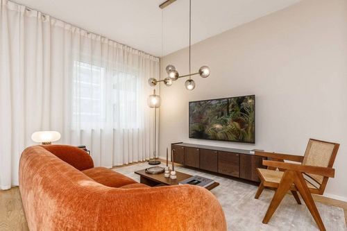 2-xonali kvartira, 80 m²