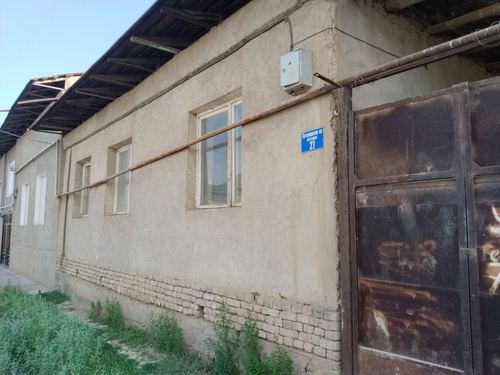 5-room house, 8 m²