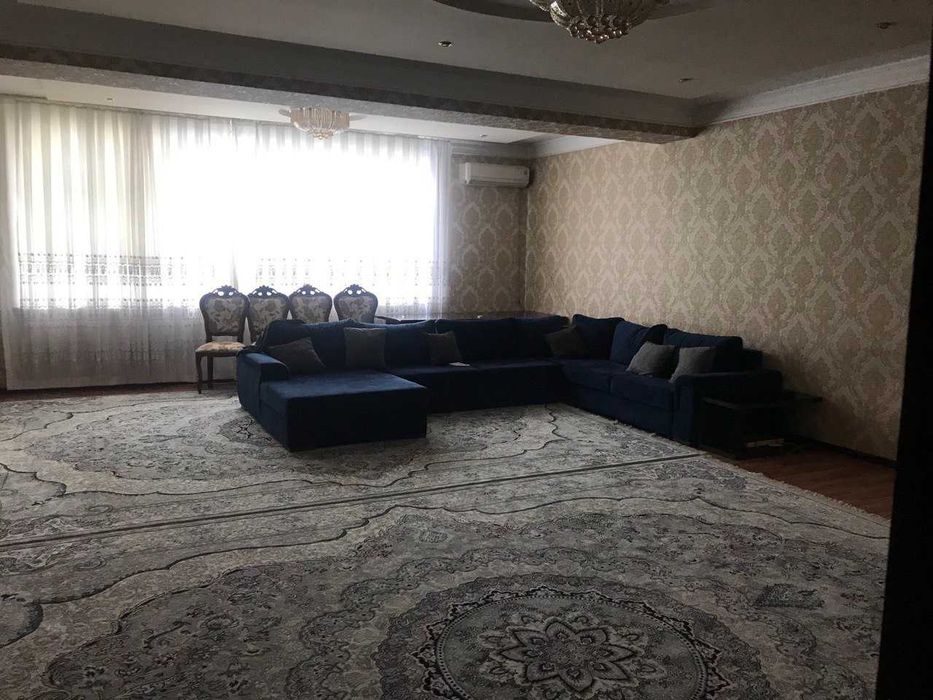 3-xonali kvartira, 135 m², Toshkent, Shayxontohur tumani, ijaraga